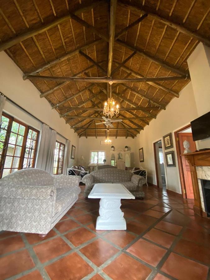 Arcadia Luxury Guesthouse Kroonstad Ngoại thất bức ảnh
